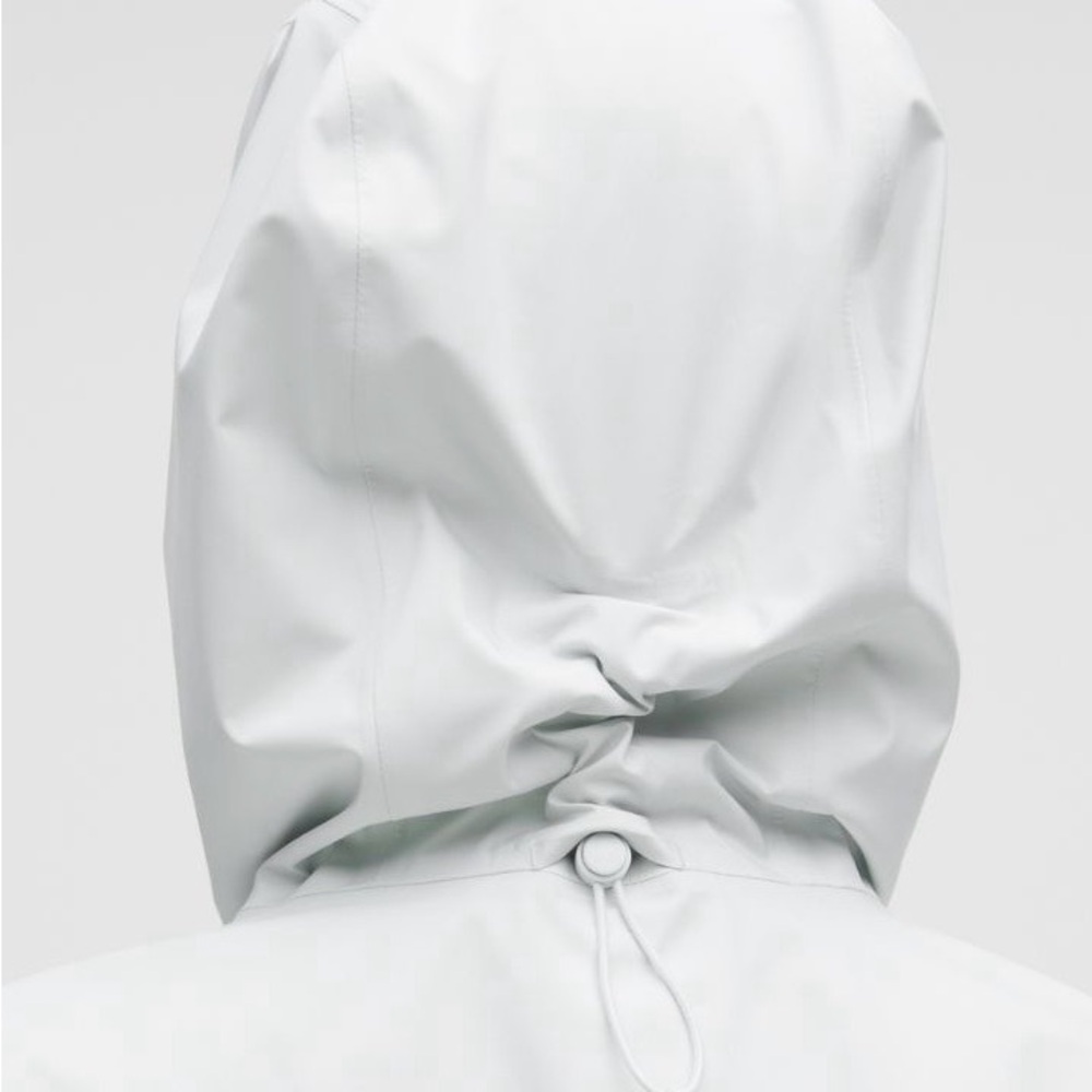 Lululemon Rain Rebel Jacket (Size 8) NWT - Picture 5 of 15